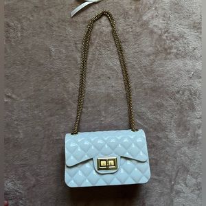 White/ Gold chain Hand Bag🤍